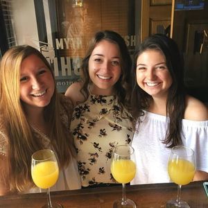 Meet your Posher, Anna